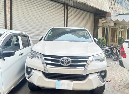 Toyota Revo 2020-2021