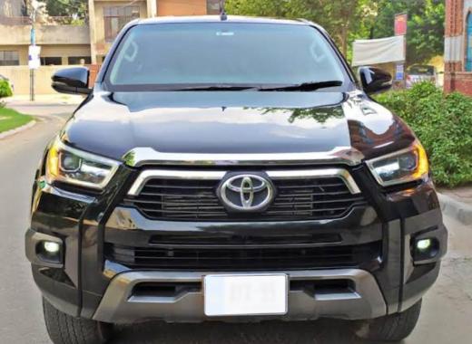 Toyota Revo 2020-2021